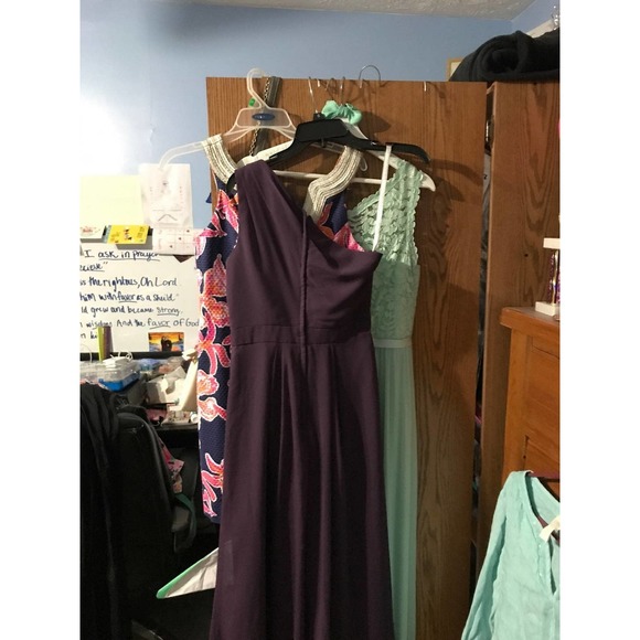 David’s Bridal Bridesmaids Dress Plum‎ - Picture 6 of 7